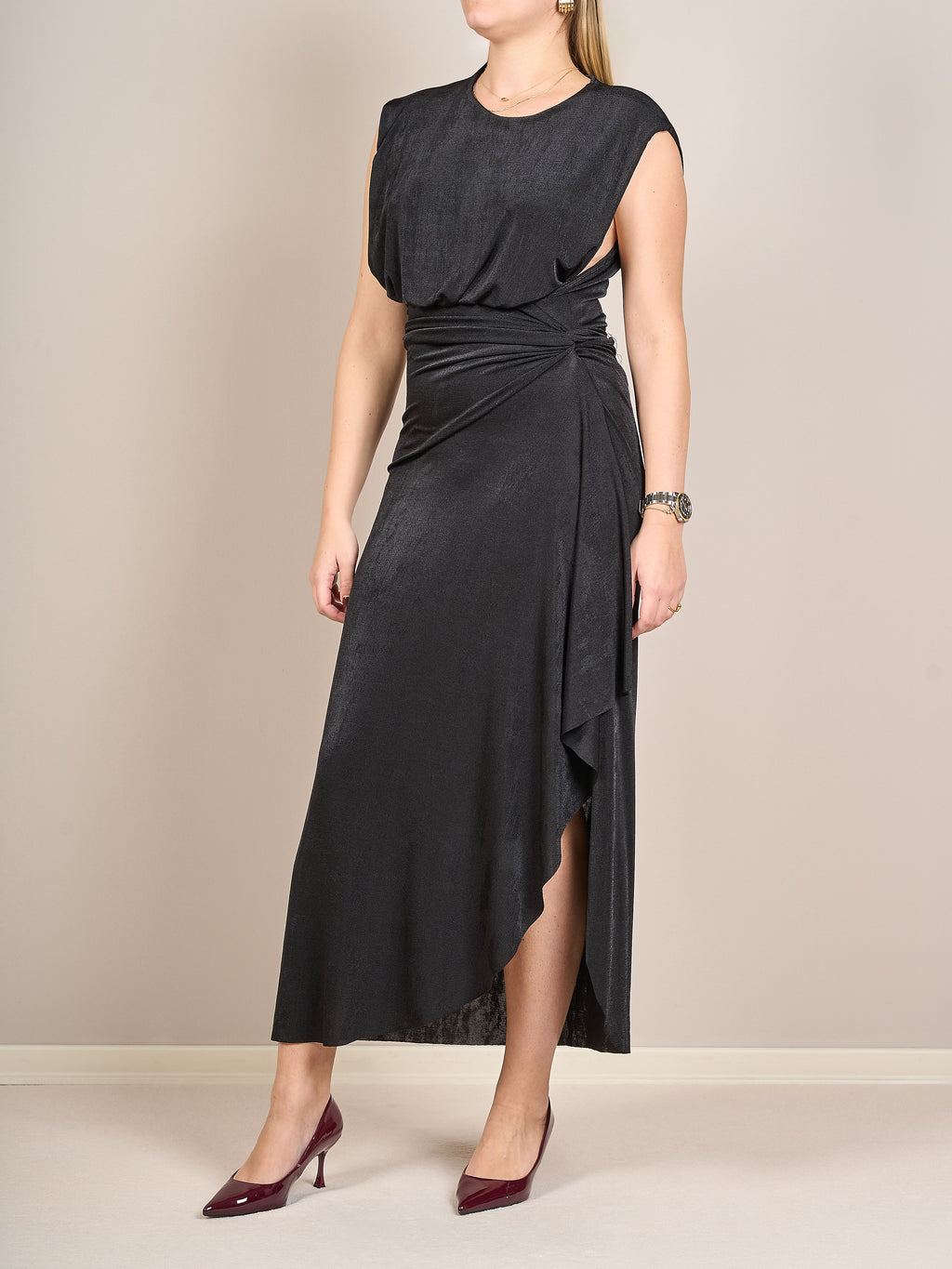 Abito lungo asimmetrico