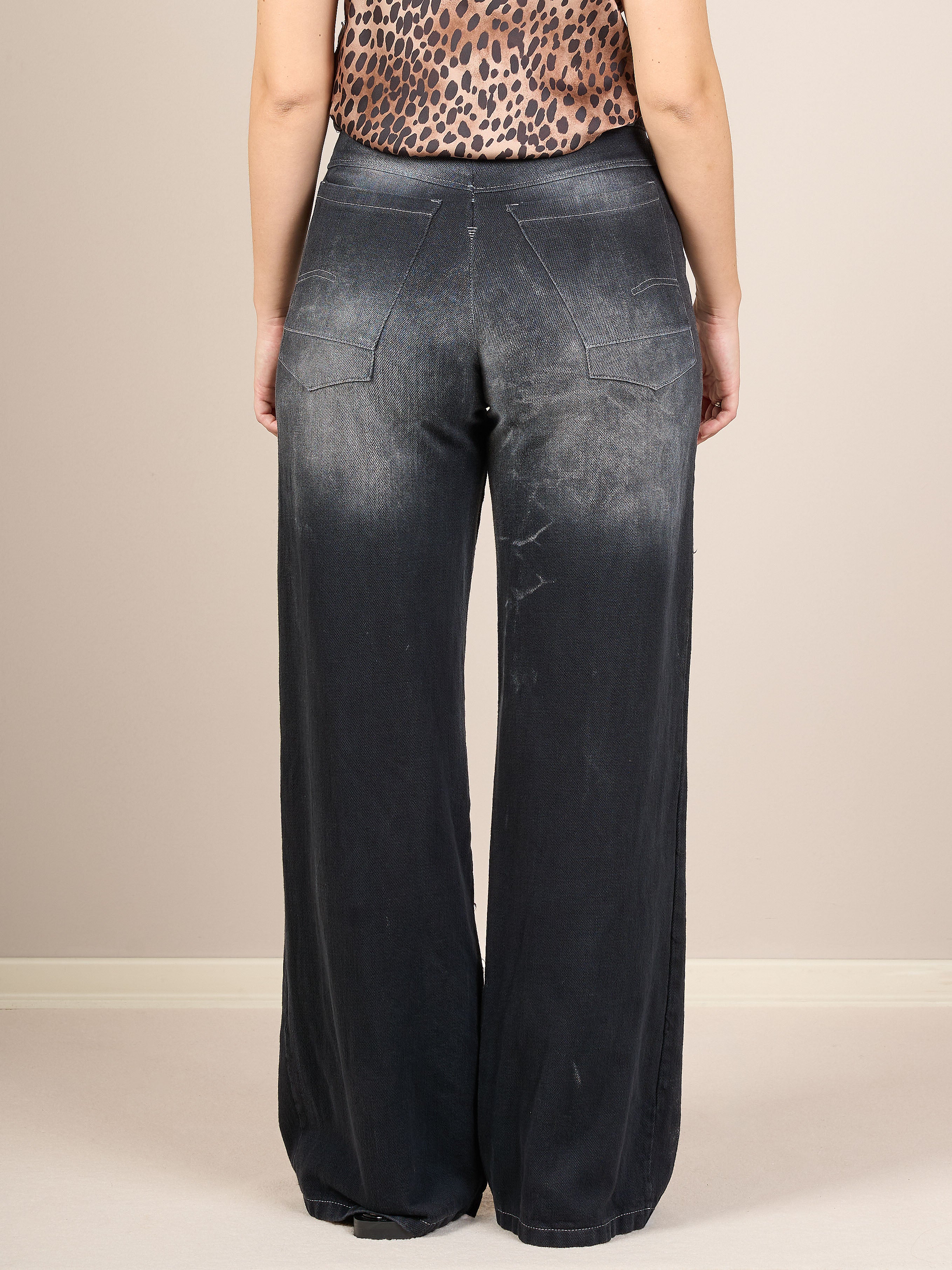 Jeans palazzo a vita alta