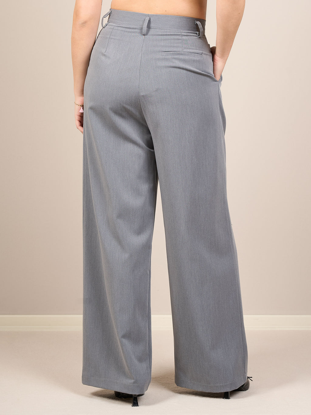 Pantalone palazzo grigio